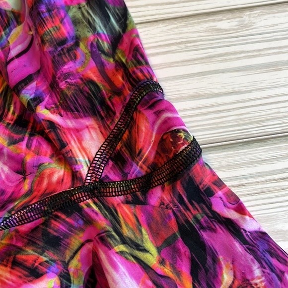 NWOT Lululemon size 18 leggings - Picture 6 of 6